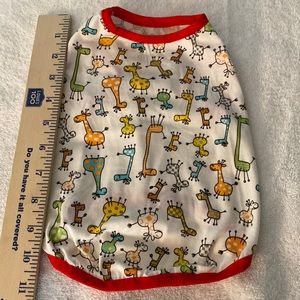 Dog sleeveless T-shirt.